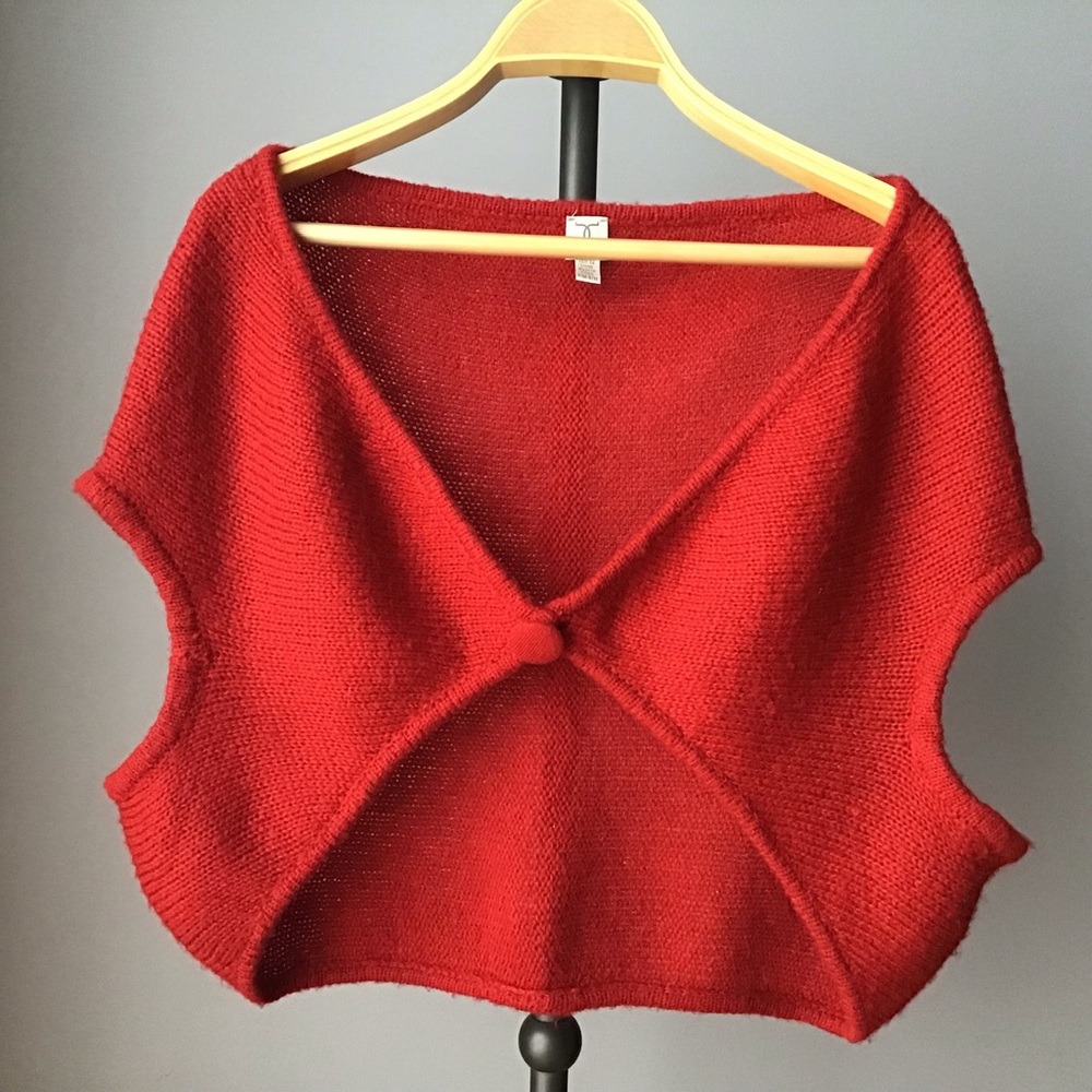 Vintage Tristan red knit angora blend shrug vest